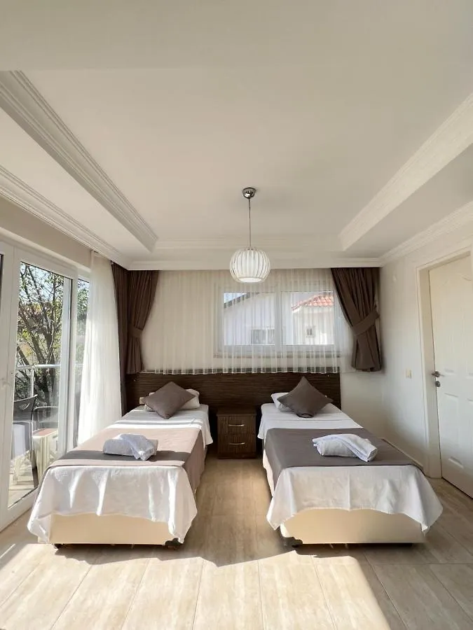 Villa Valley Oludeniz, 4 Bedroom, Large Swimming Pool Fethiye